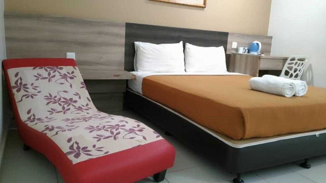 Hotel Suria Malaqa Malacca Exterior foto