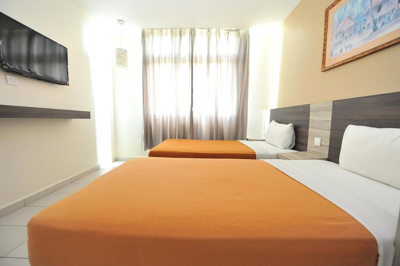 Hotel Suria Malaqa Malacca Exterior foto