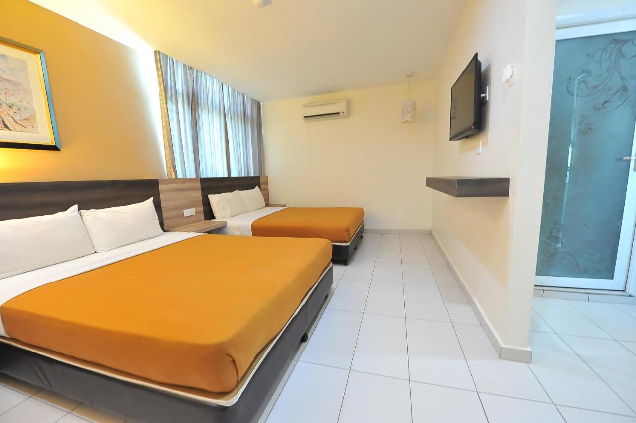 Hotel Suria Malaqa Malacca Exterior foto