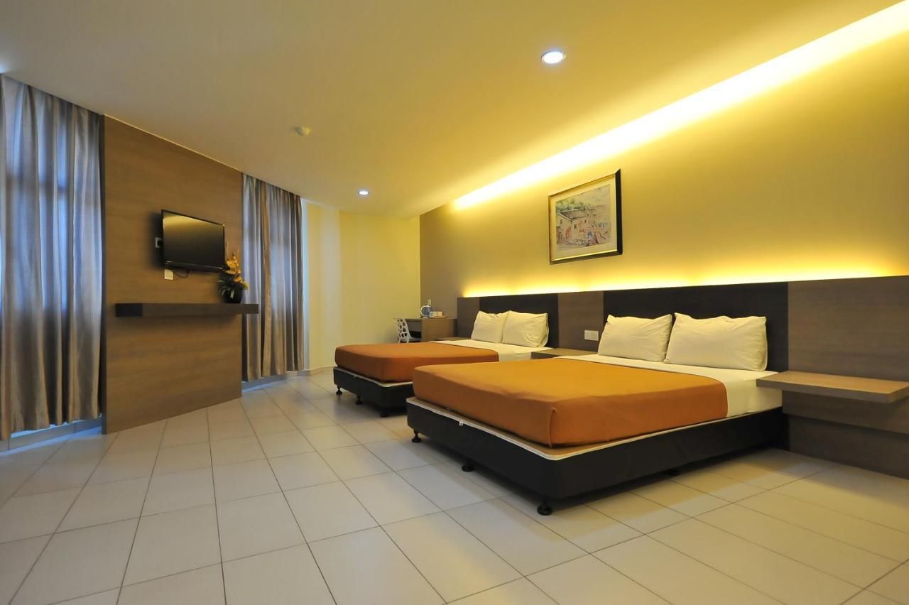 Hotel Suria Malaqa Malacca Exterior foto